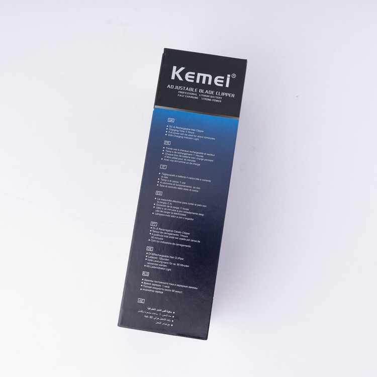 ماشین اصلاح موی سر و صورت کیمی مدل NEW km-5021 با تیغه استیل ضد زنگ، باتری 600 میلیآمپر، شارژ 60 دقیقه، زمان استفاده 90 دقیقه، توان 5 وات، اصلاح صفر زن و خط زن، همراه با 3 شانه سایز 1، 2 و 3 میلیمتر