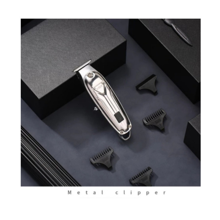 ماشین اصلاح مو صورت و سر وی جی آر مدل V-062 با باتری 1400mAh، شارژ سریع، 2 ساعت استفاده بیسیم، شانه متحرک در 4 اندازه، نمایشگر دیجیتال و قابلیت استفاده خشک و مرطوب