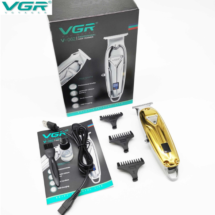 ماشین اصلاح مو صورت و سر وی جی آر مدل V-062 با باتری 1400mAh، شارژ سریع، 2 ساعت استفاده بیسیم، شانه متحرک در 4 اندازه، نمایشگر دیجیتال و قابلیت استفاده خشک و مرطوب